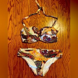 Victoria’s Secret bikini- 34DD/ medium